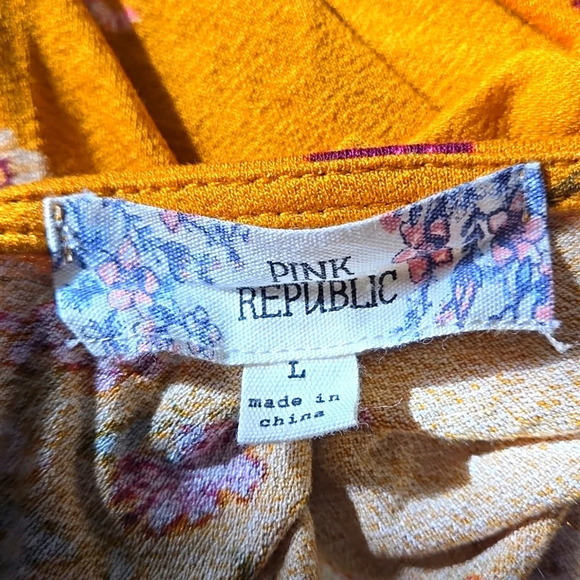 Pink Republic Mustard Yellow Tank size L - Picture 4 of 6